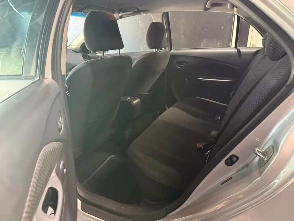 2008 Toyota Yaris - Image 11 of 14
