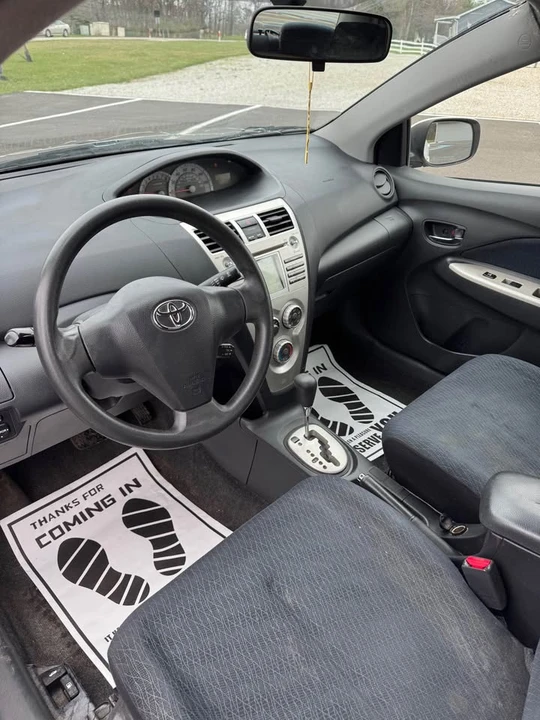 2008 Toyota Yaris - Image 8 of 11