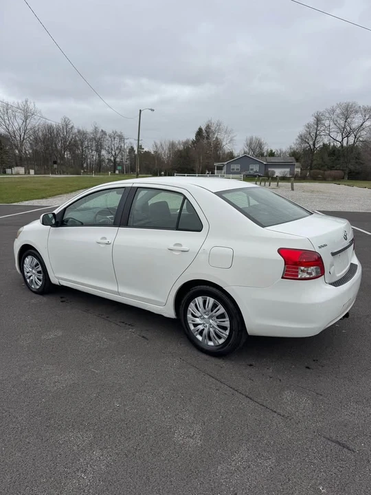 2008 Toyota Yaris - Image 5 of 11