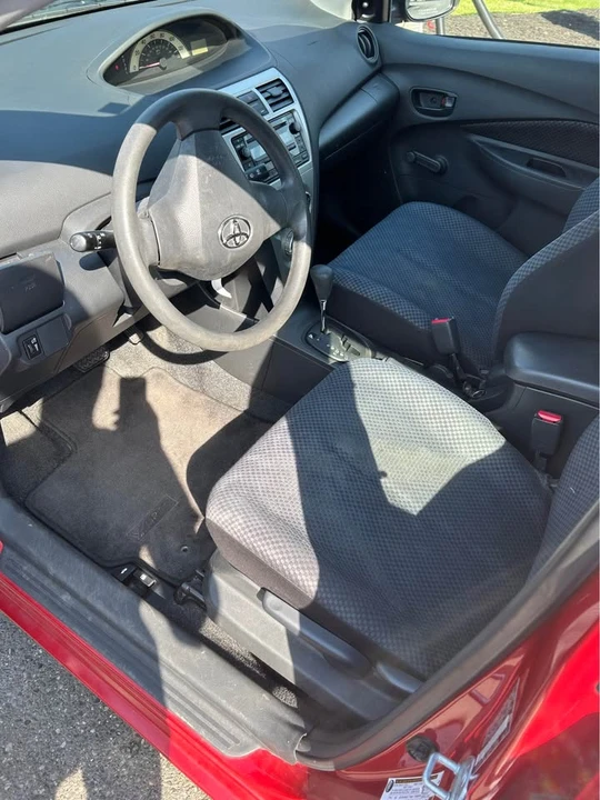 2008 Toyota Yaris - Image 4 of 8