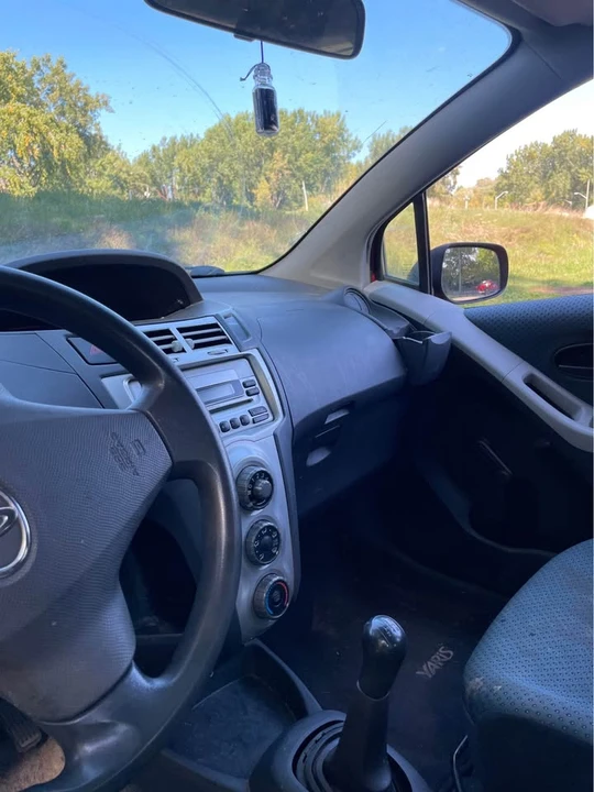 2008 Toyota Yaris - Image 12 of 14