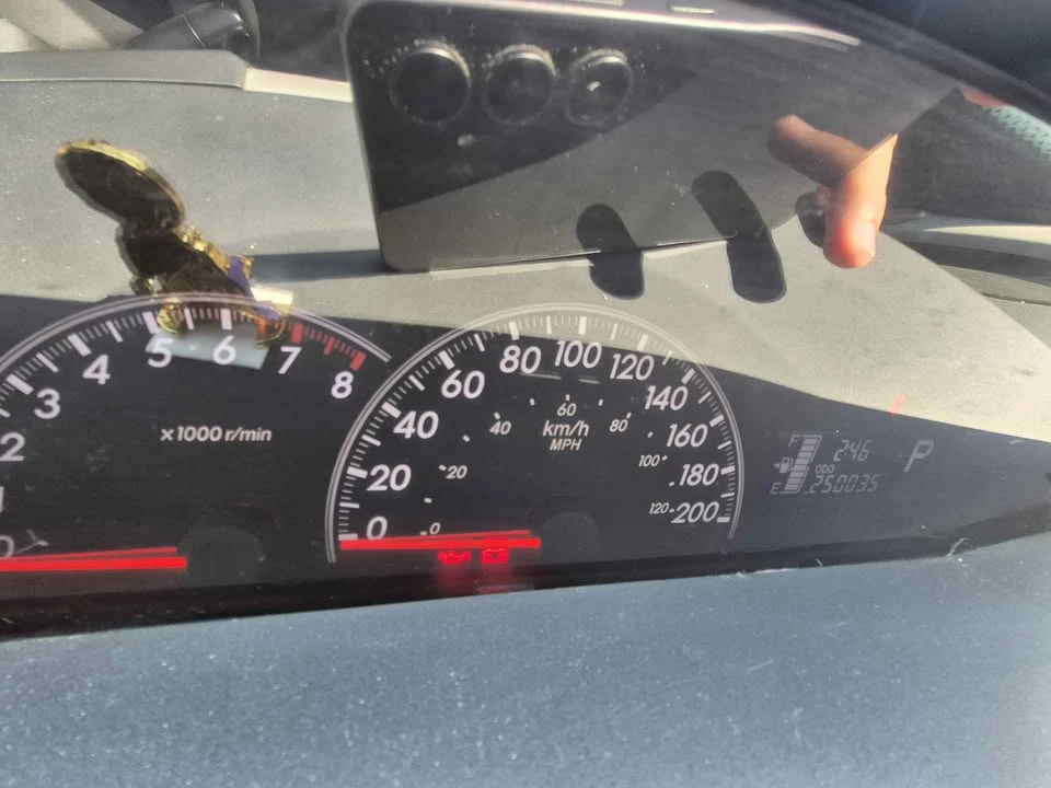 2008 Toyota Yaris - Image 6 of 8