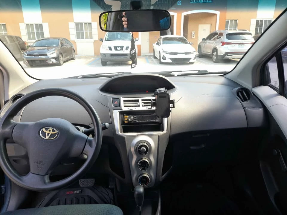2008 Toyota Yaris - Image 6 of 6