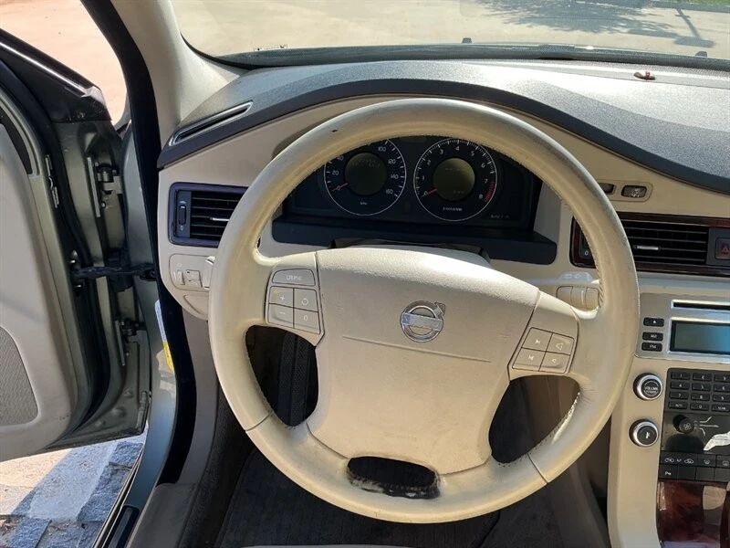 2008 Volvo V70 3rd Gen - Image 20 of 24