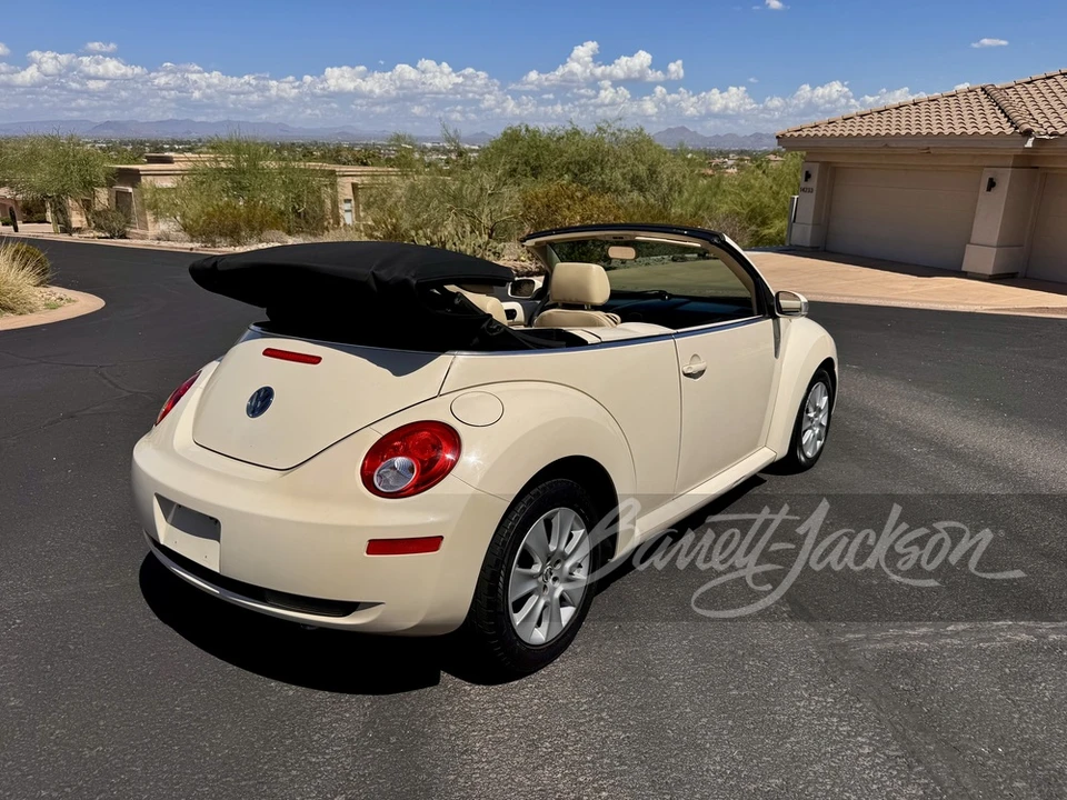 2008 Volkswagen New Beetle - Image 3 of 11