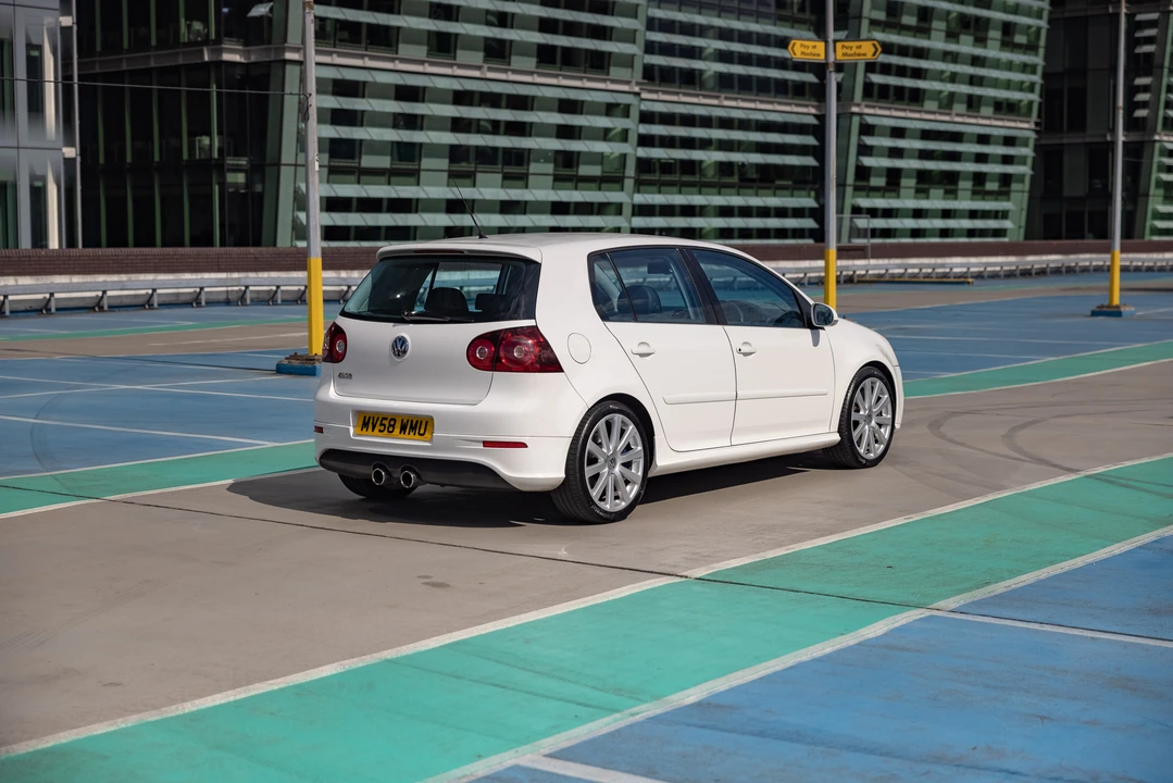 2008 Volkswagen R32 Mk5 - Image 11 of 31