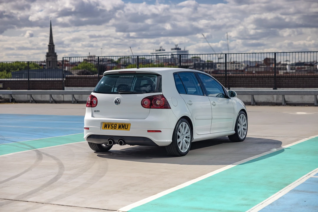 2008 Volkswagen R32 Mk5 - Image 23 of 31