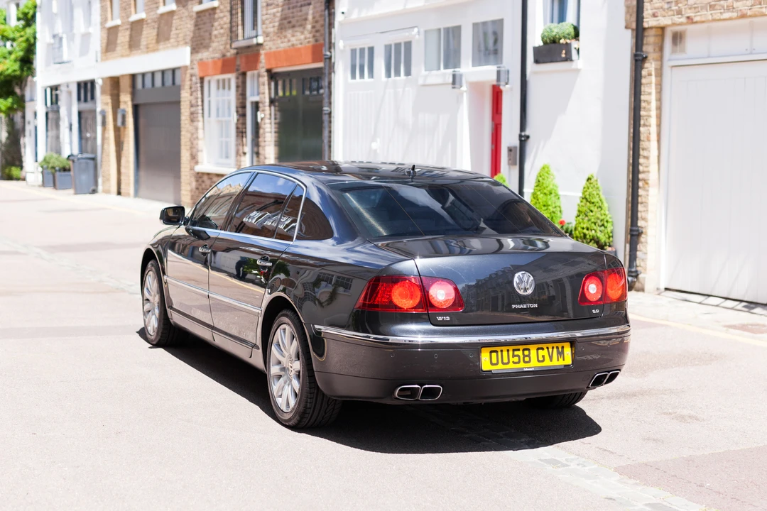 2008 Volkswagen Phaeton - Image 7 of 17