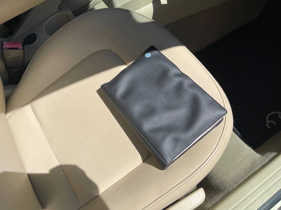 2008 Volkswagen New Beetle - Image 14 of 23