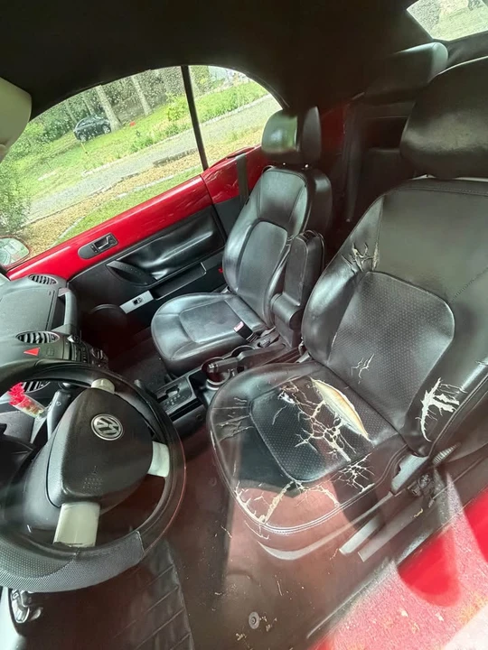 2008 Volkswagen New Beetle - Image 2 of 2