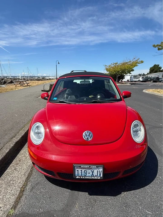2008 Volkswagen New Beetle - Image 4 of 12