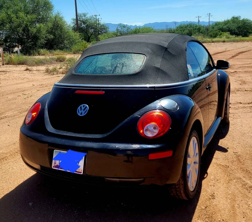 2008 Volkswagen New Beetle - Image 4 of 12