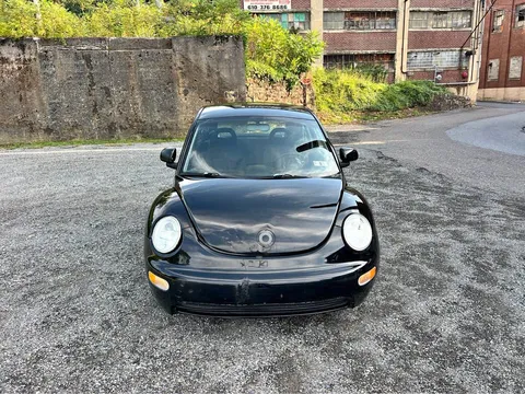 2008 Volkswagen Beetle 1.8T Dune Hatchback 2D