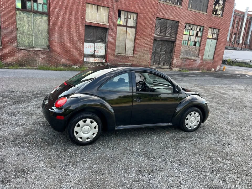 2008 Volkswagen New Beetle - Image 6 of 14