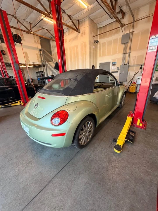 2008 Volkswagen New Beetle - Image 3 of 7