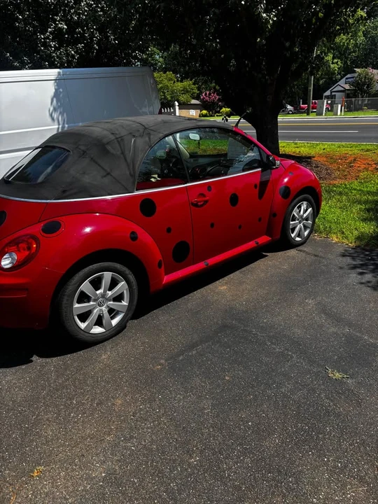 2008 Volkswagen New Beetle - Image 3 of 9