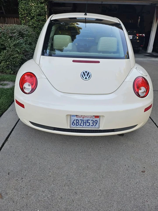 2008 Volkswagen New Beetle - Image 15 of 19