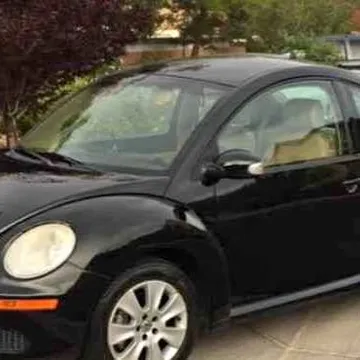 2008 Volkswagen Beetle 2.0T Turbo Hatchback 2D