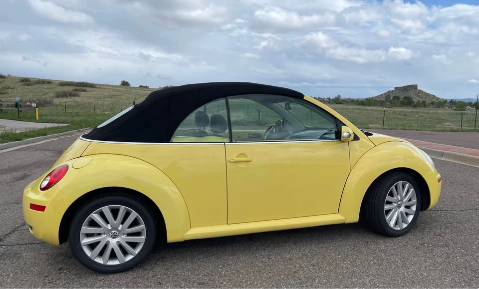 2008 Volkswagen New Beetle - Image 9 of 20