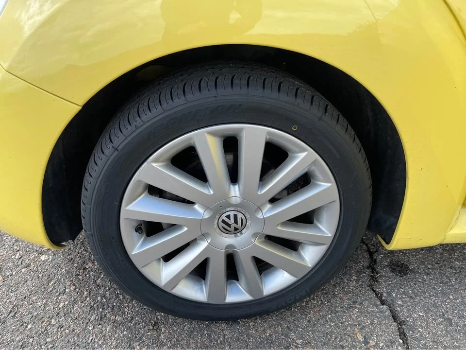 2008 Volkswagen New Beetle - Image 18 of 20
