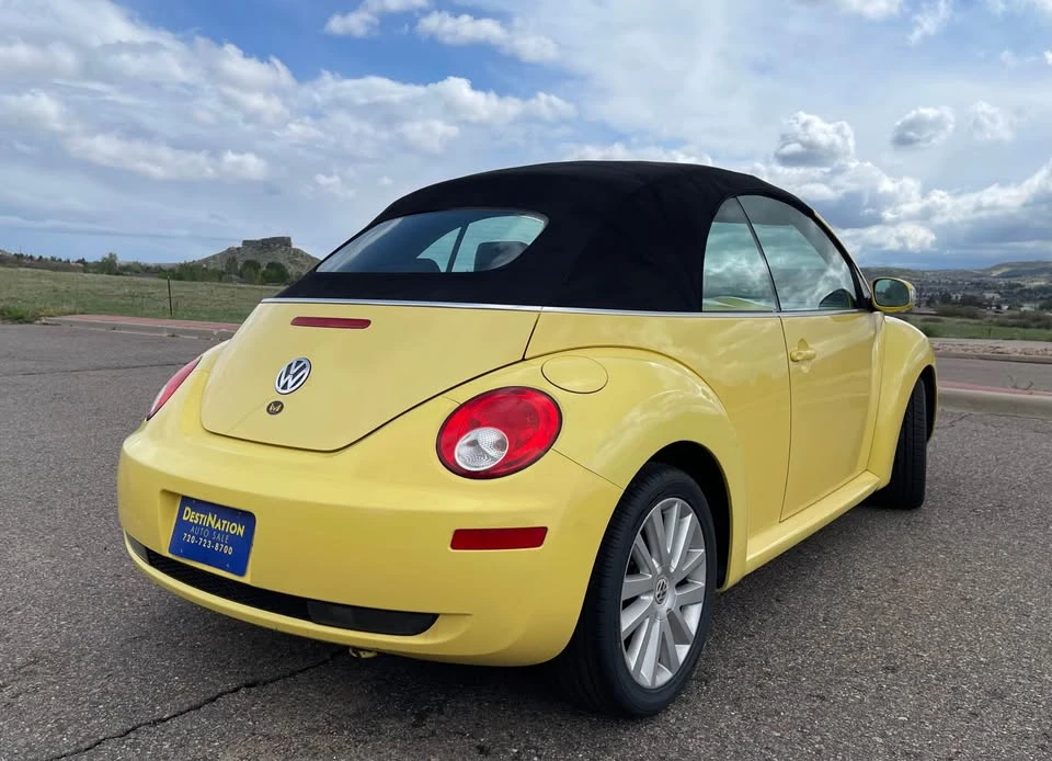2008 Volkswagen New Beetle - Image 8 of 20