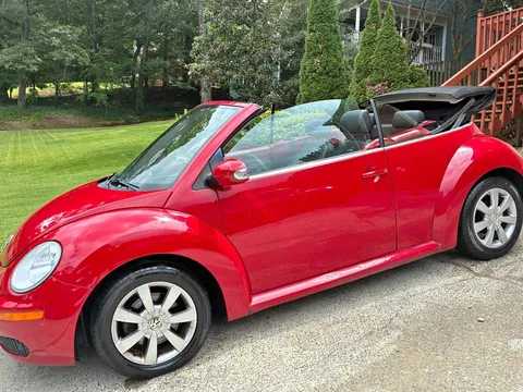 2008 Volkswagen Beetle 2.5L Convertible 2D