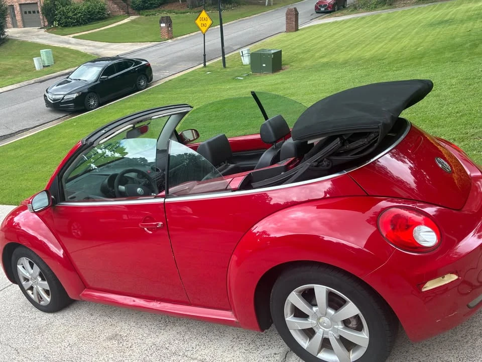 2008 Volkswagen New Beetle - Image 12 of 19