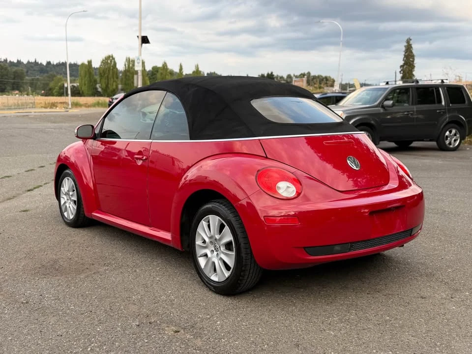 2008 Volkswagen New Beetle - Image 7 of 17
