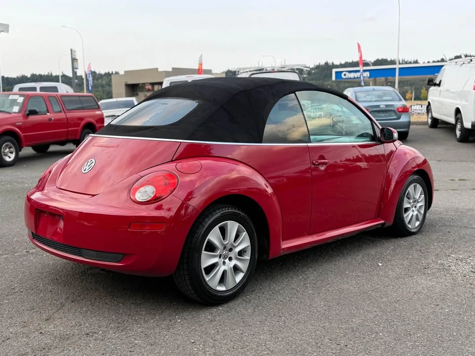 2008 Volkswagen New Beetle - Image 5 of 17