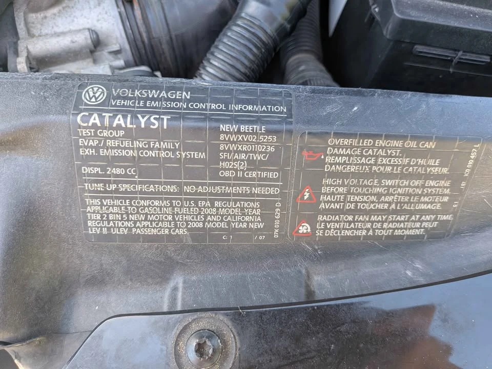 2008 Volkswagen New Beetle - Image 3 of 10