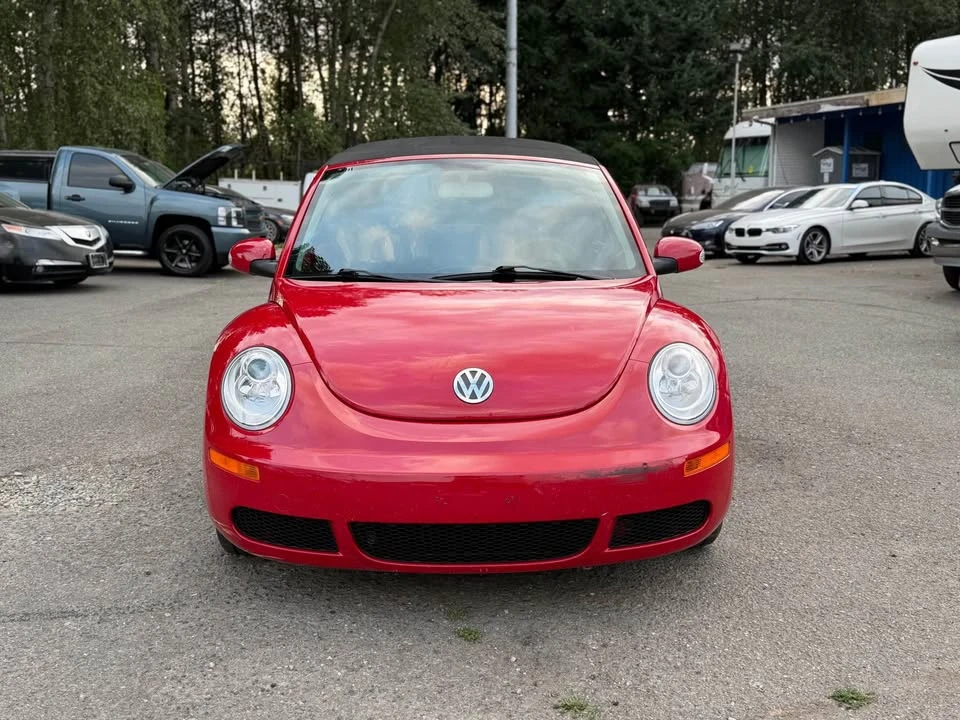 2008 Volkswagen New Beetle - Image 2 of 17
