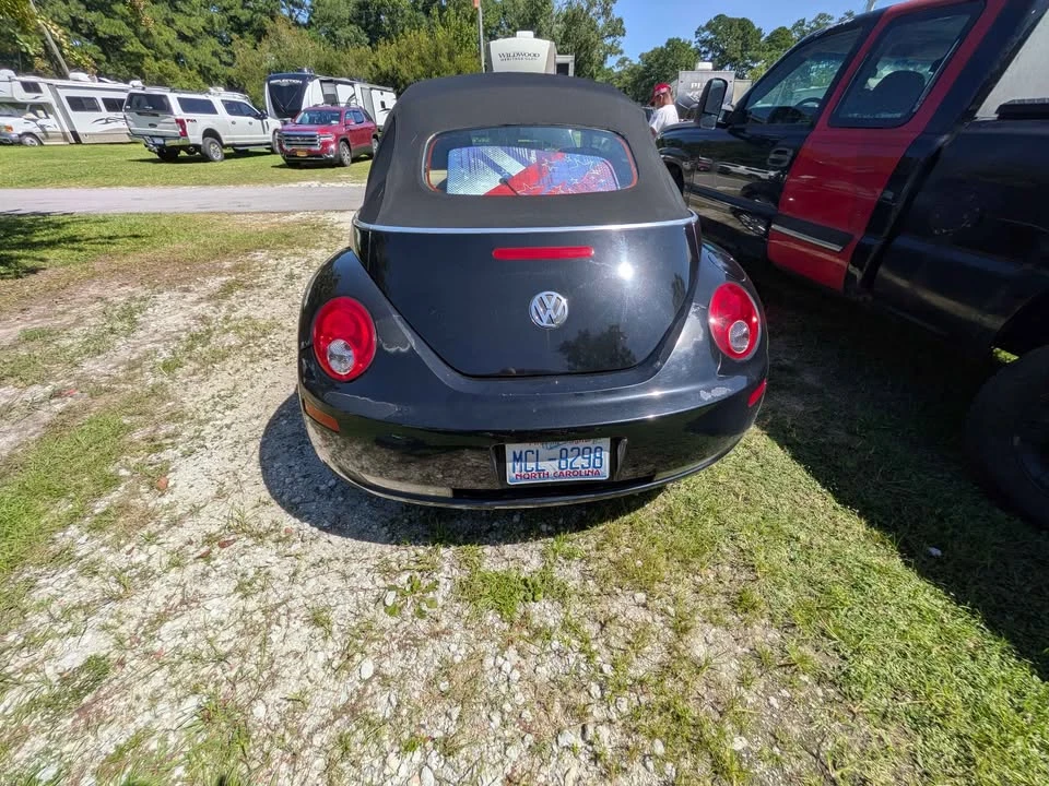 2008 Volkswagen New Beetle - Image 7 of 10