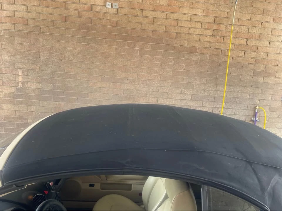 2008 Volkswagen New Beetle - Image 11 of 12