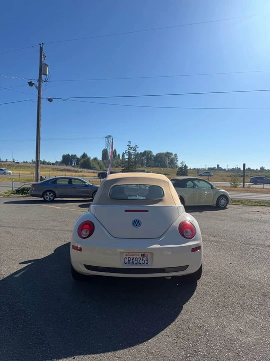 2008 Volkswagen New Beetle - Image 4 of 12