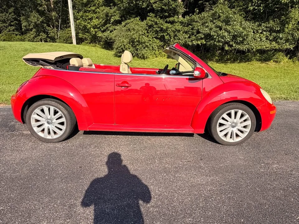 2008 Volkswagen New Beetle - Image 3 of 6