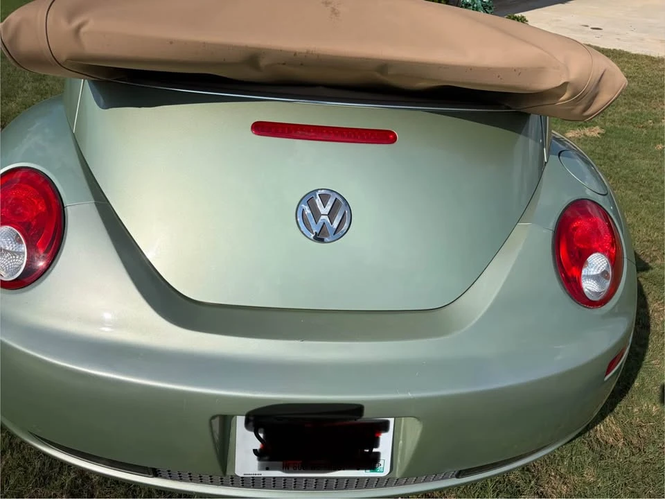 2008 Volkswagen New Beetle - Image 14 of 15