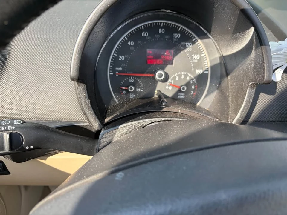 2008 Volkswagen New Beetle - Image 13 of 15