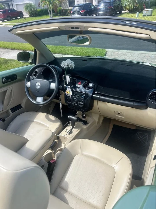 2008 Volkswagen New Beetle - Image 7 of 7