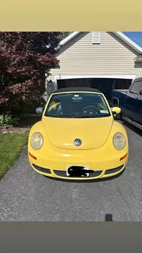 2008 Volkswagen Beetle 2.5L Convertible 2D