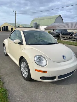 2008 Volkswagen Beetle 2.5L Convertible 2D