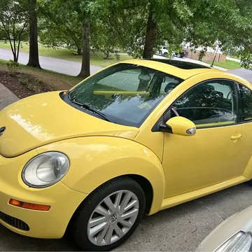 2008 Volkswagen Beetle 2.5L Entry Hatchback 2D
