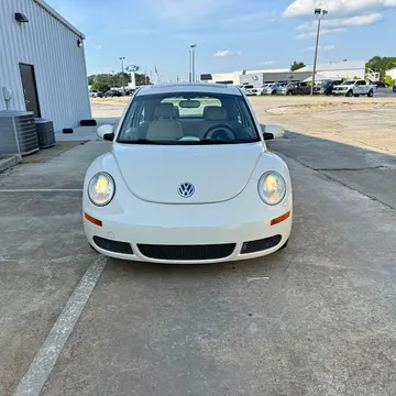 2008 Volkswagen Beetle 2.5L Hatchback