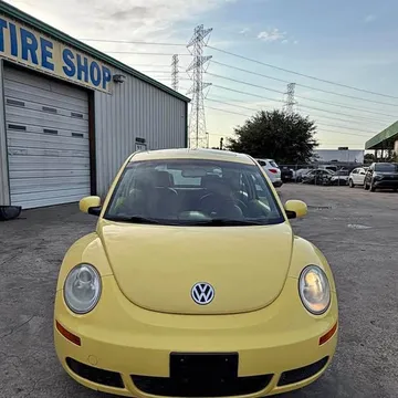 2008 Volkswagen Beetle 2.5L Hatchback