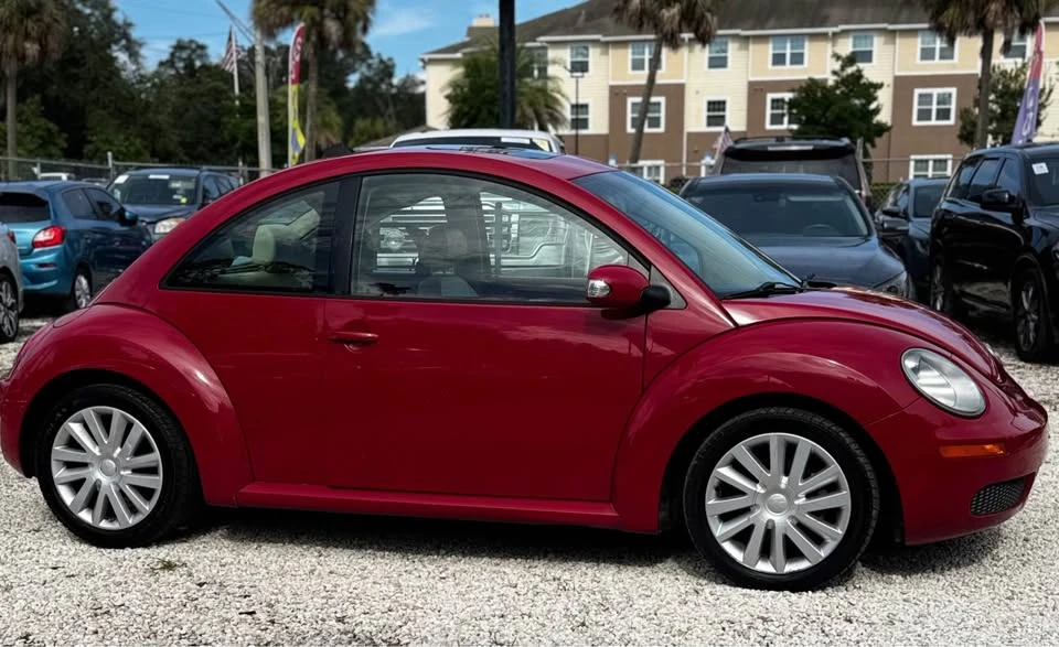 2008 Volkswagen New Beetle - Image 6 of 20