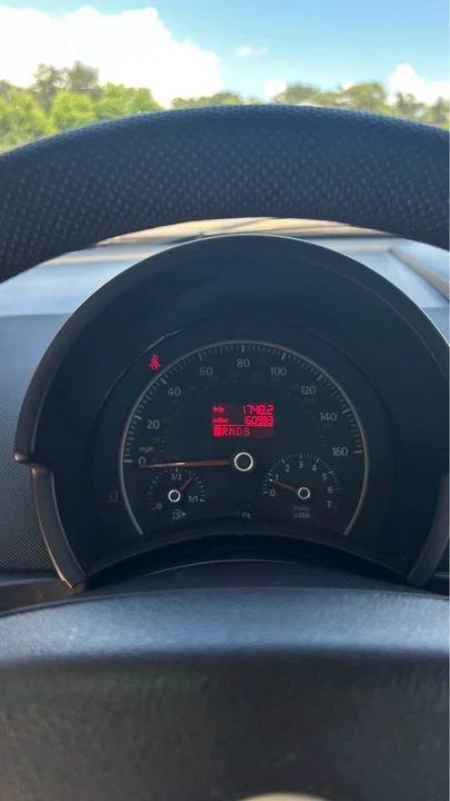 2008 Volkswagen New Beetle - Image 19 of 20