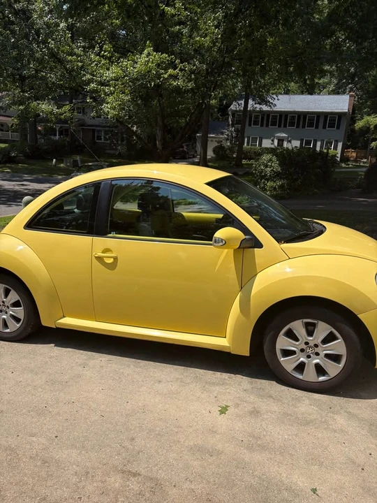2008 Volkswagen New Beetle - Image 8 of 8
