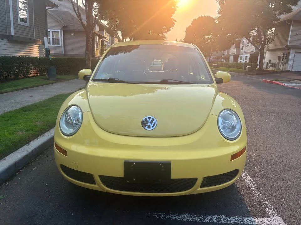 2008 Volkswagen New Beetle - Image 3 of 8
