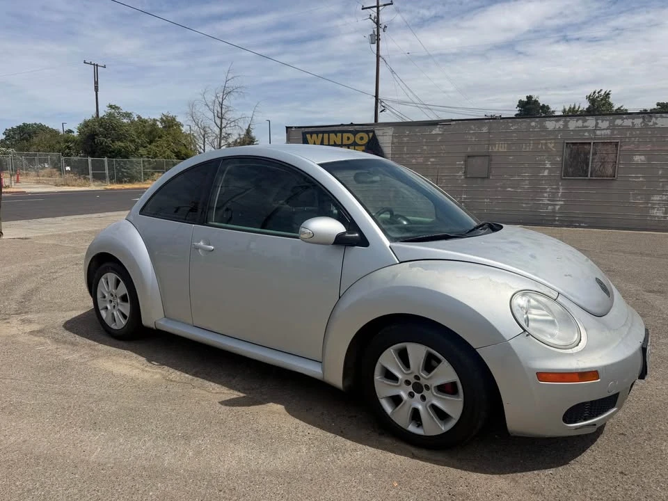 2008 Volkswagen Beetle - Image 4 of 5