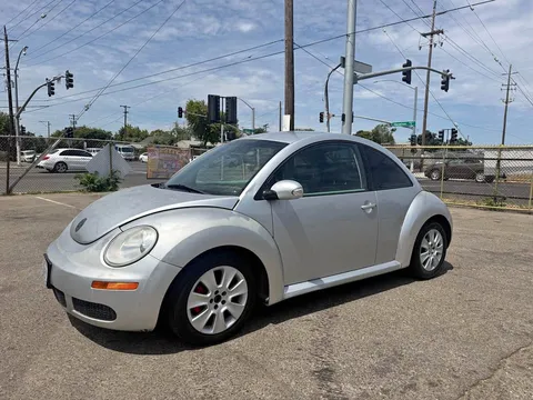 2008 Volkswagen Beetle 2.5L Hatchback