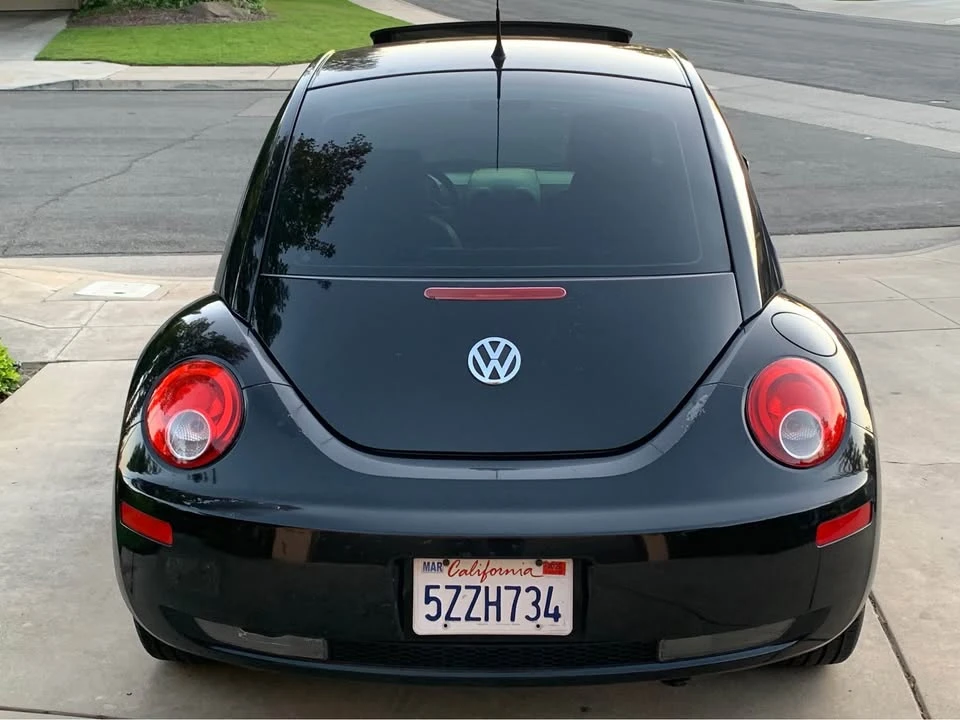 2008 Volkswagen New Beetle - Image 5 of 12